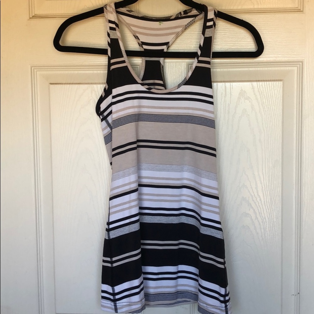 Lululemon tank top